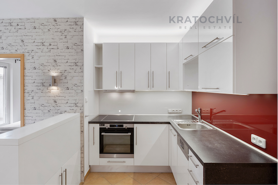 PRONÁJEM 2+kk/B/G, Praha 10-Hostivař